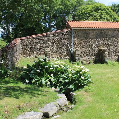 Chambres D'Hotes Logis Charrier Le Petit Bignon Les Epesses Exterior photo