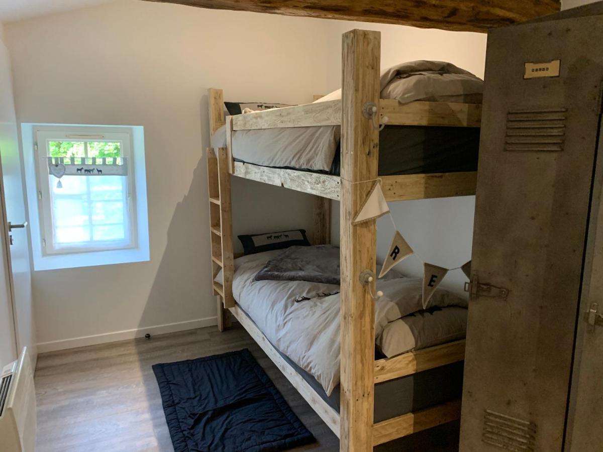 Chambres D'Hotes Logis Charrier Le Petit Bignon Les Epesses Exterior photo