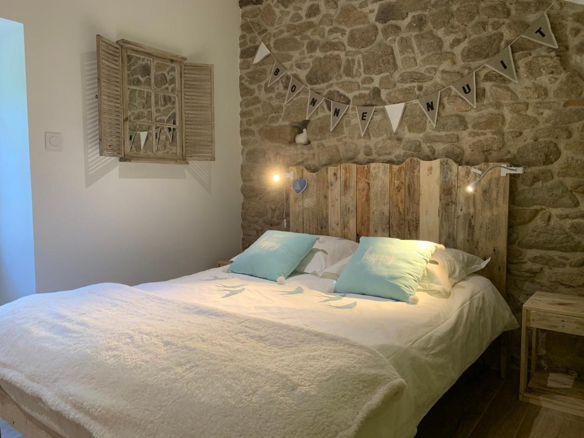 Chambres D'Hotes Logis Charrier Le Petit Bignon Les Epesses Exterior photo