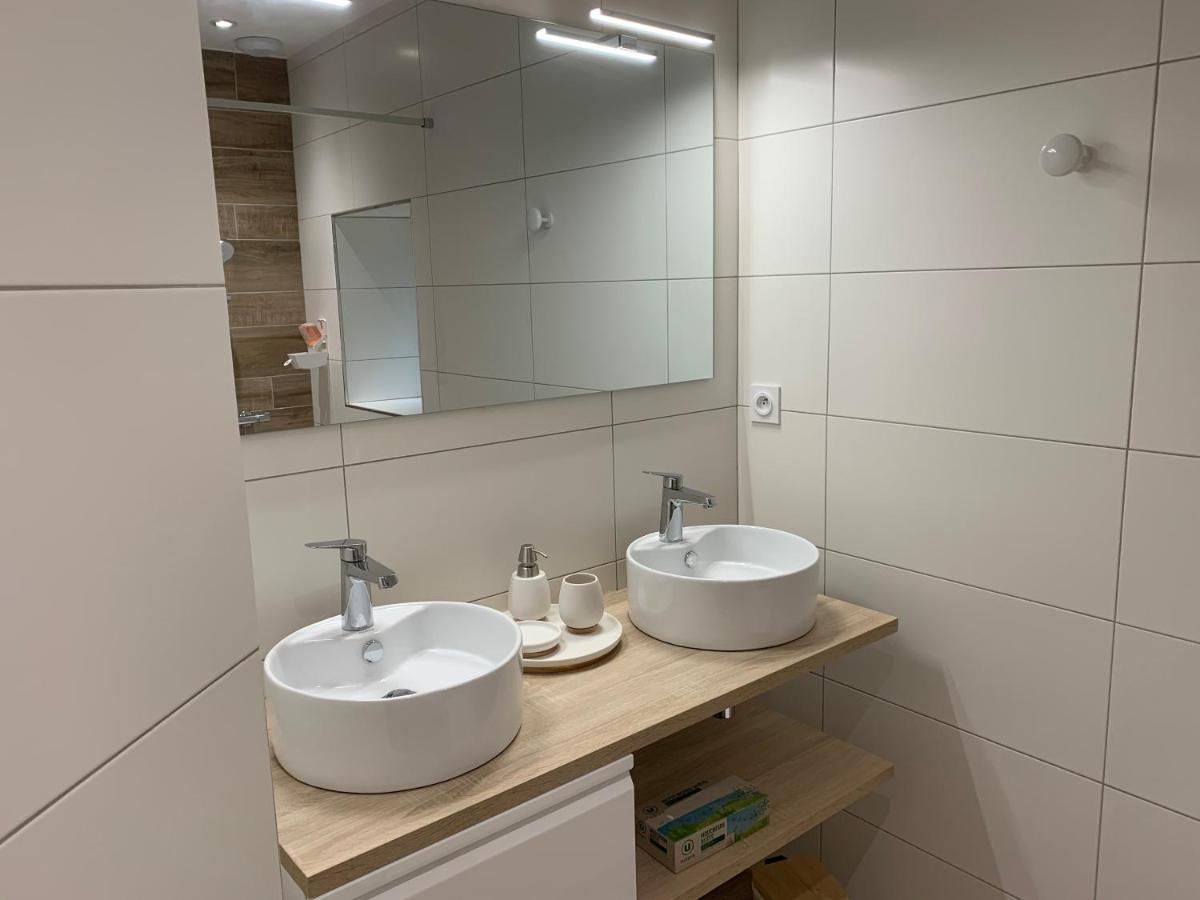 Chambres D'Hotes Logis Charrier Le Petit Bignon Les Epesses Exterior photo
